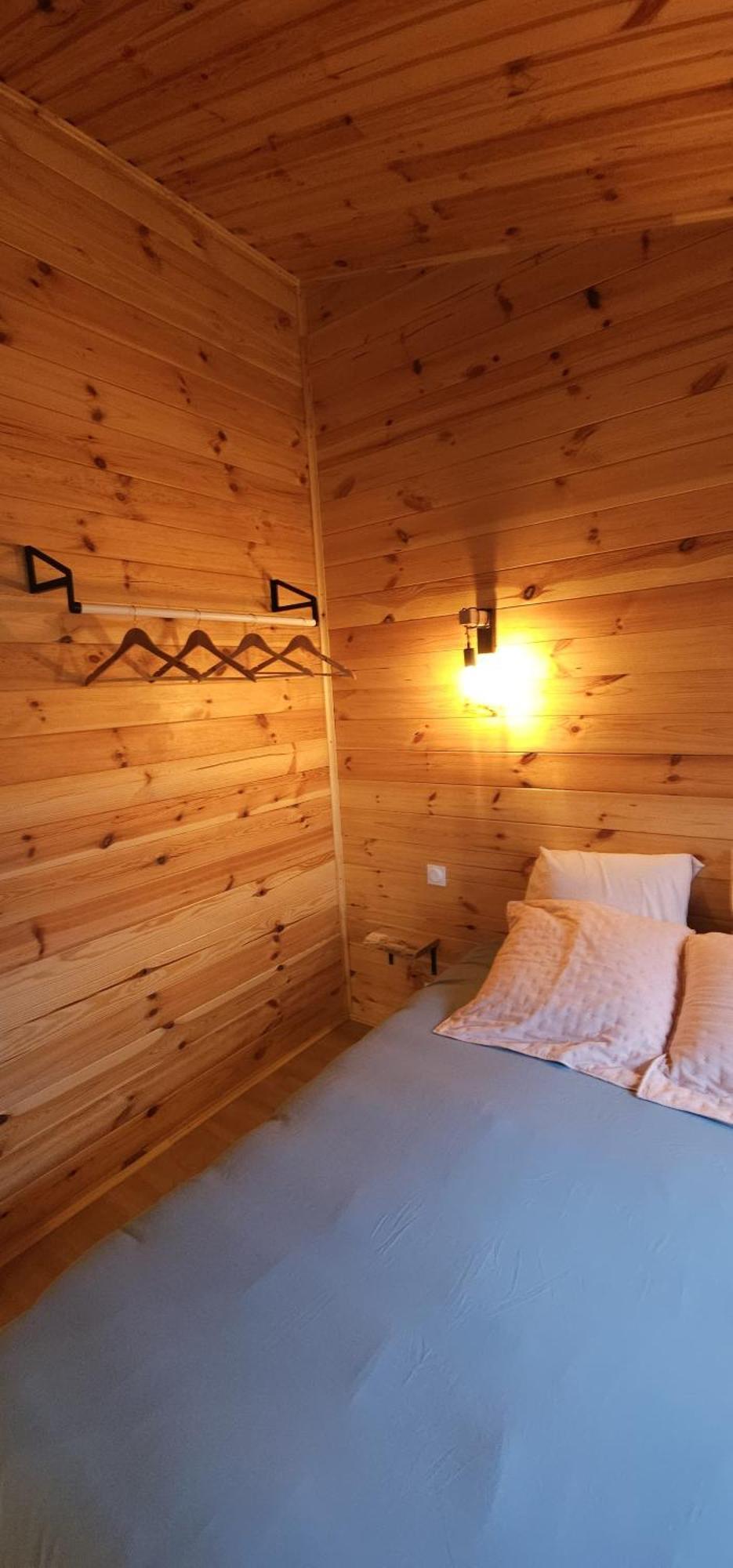 Chalet Istres Des Ardennes Fromelennes Exterior foto